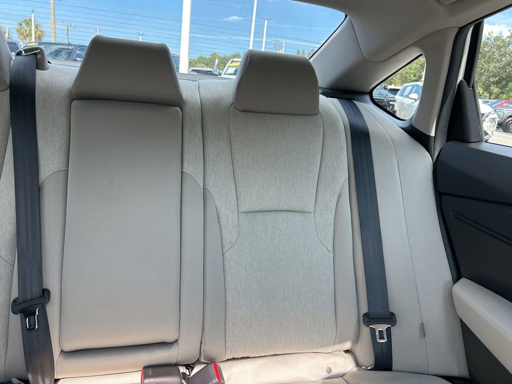 Used 2025 Honda Accord SE image 14