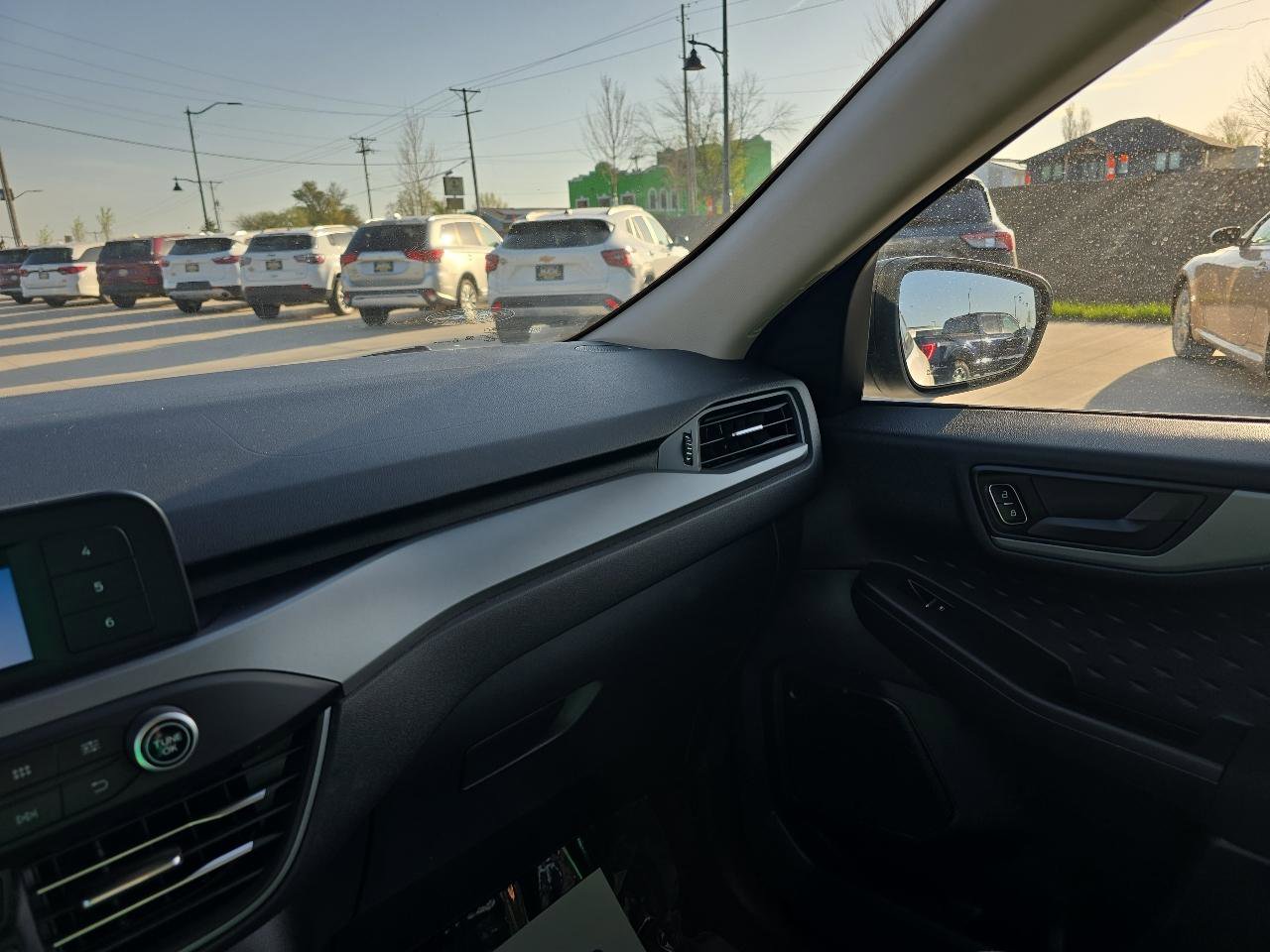 Used 2020 Ford Escape S AWD/4WD image 25