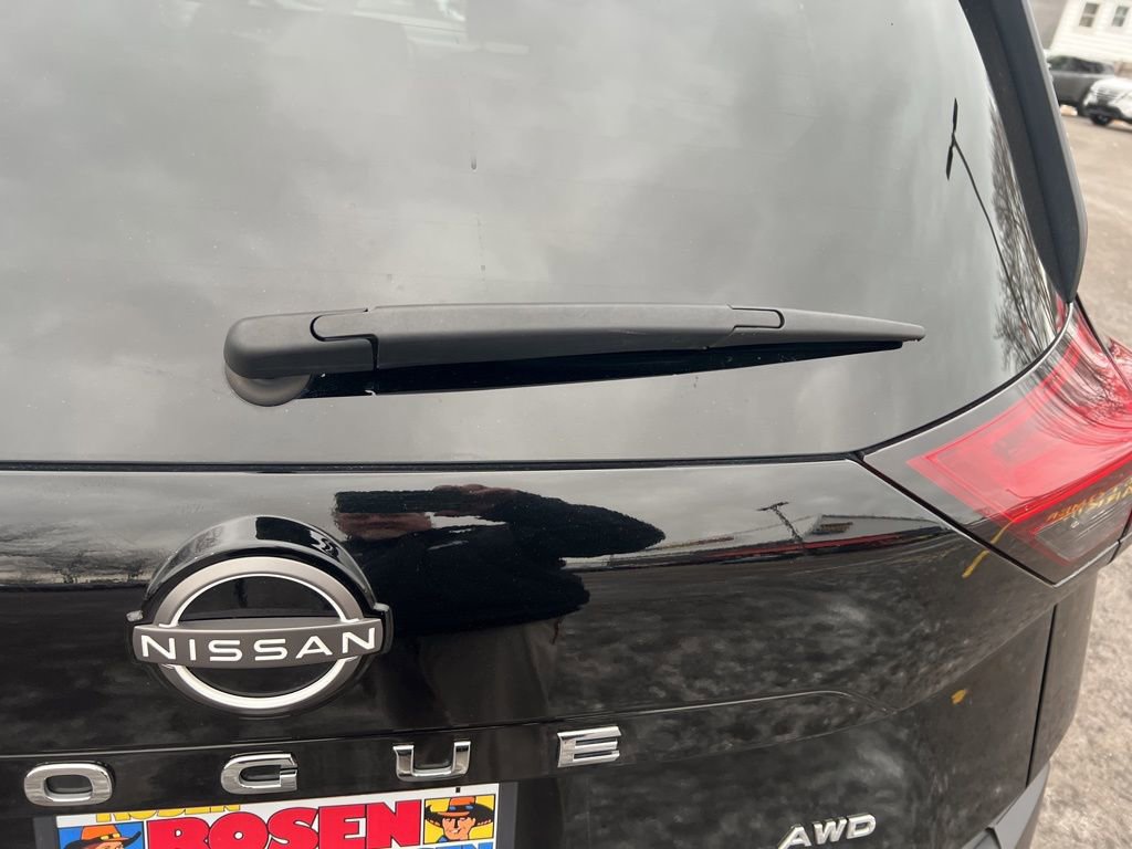 Certified 2023 Nissan Rogue S image 34