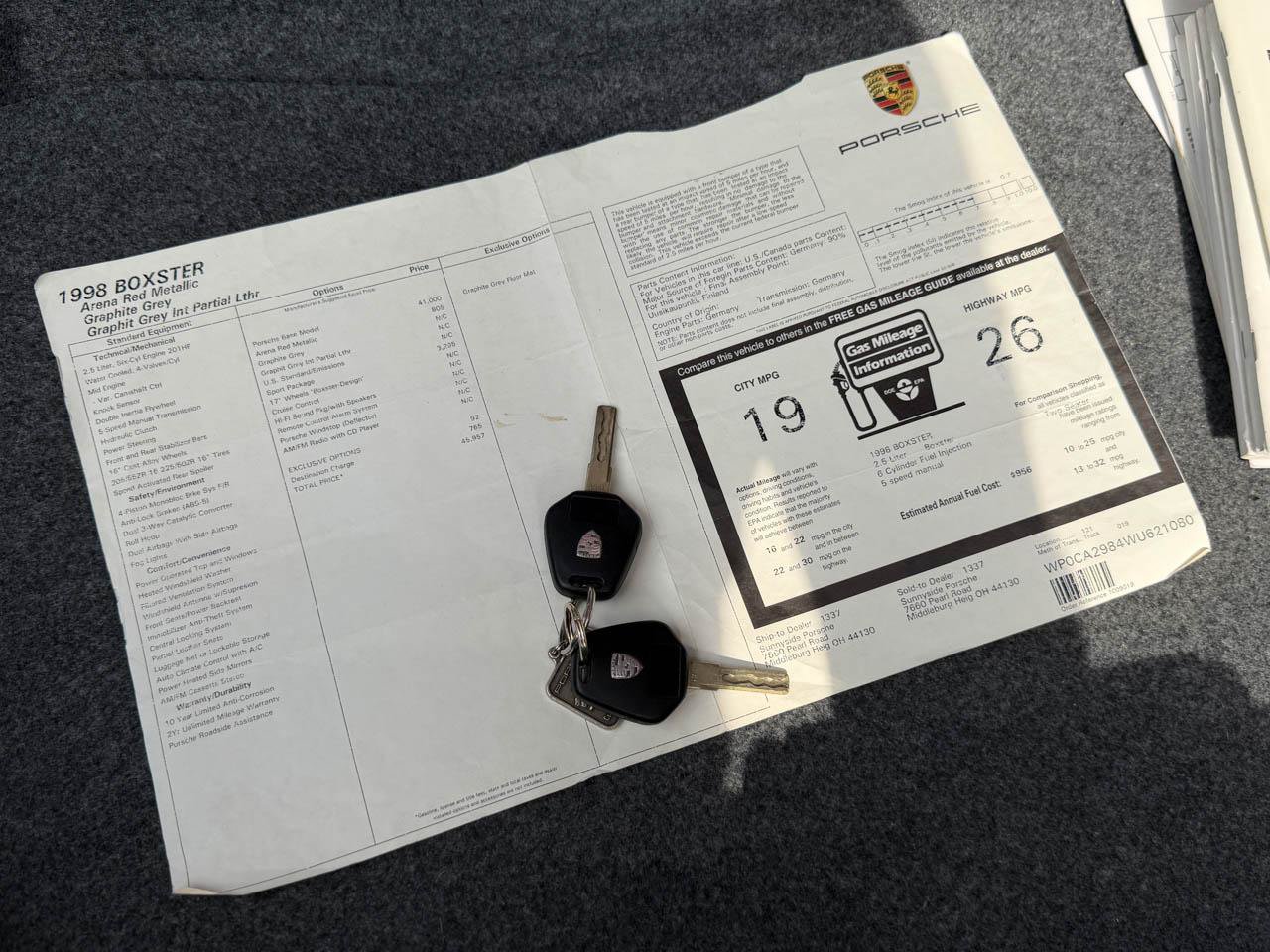 Used 1998 Porsche Boxster RWD image 37