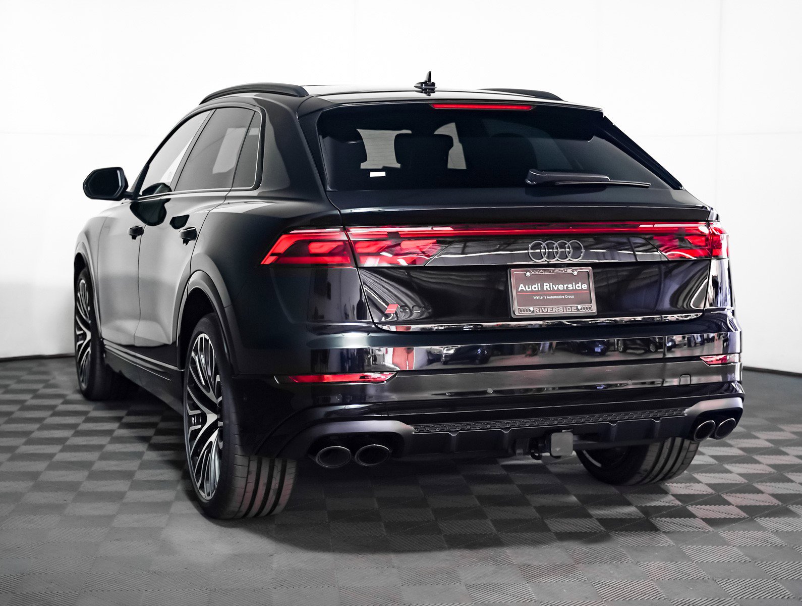 New 2026 Audi SQ8 Prestige image 2