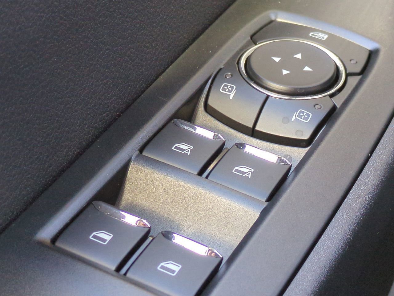 New 2026 Ford F550 4x4 Crew Cab image 22