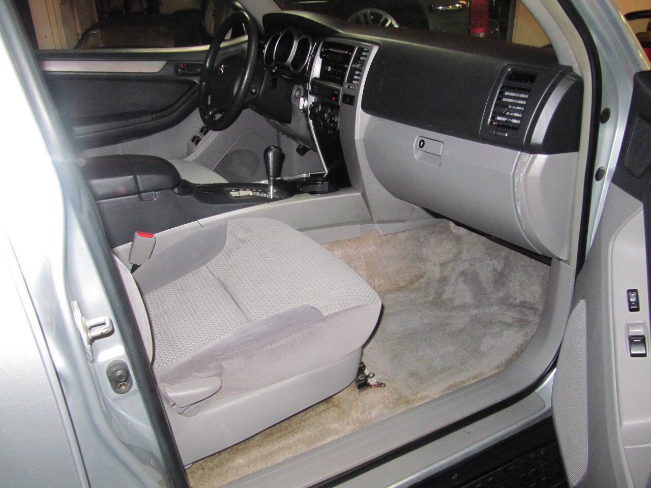 Used 2003 Toyota 4Runner Sport AWD/4WD image 22