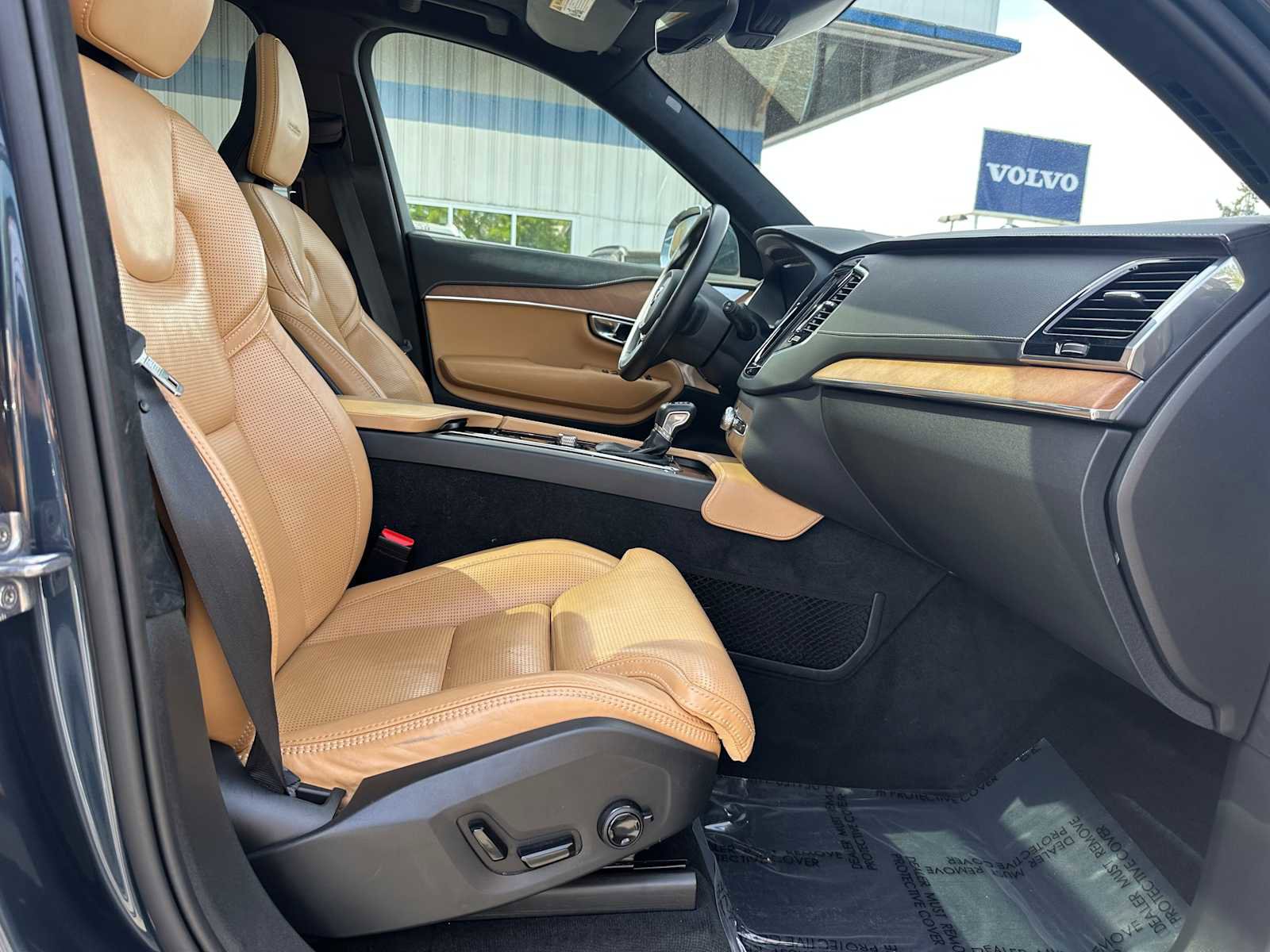 Used 2019 Volvo XC90 T6 Inscription w/ Luxury Package AWD/4WD image 9