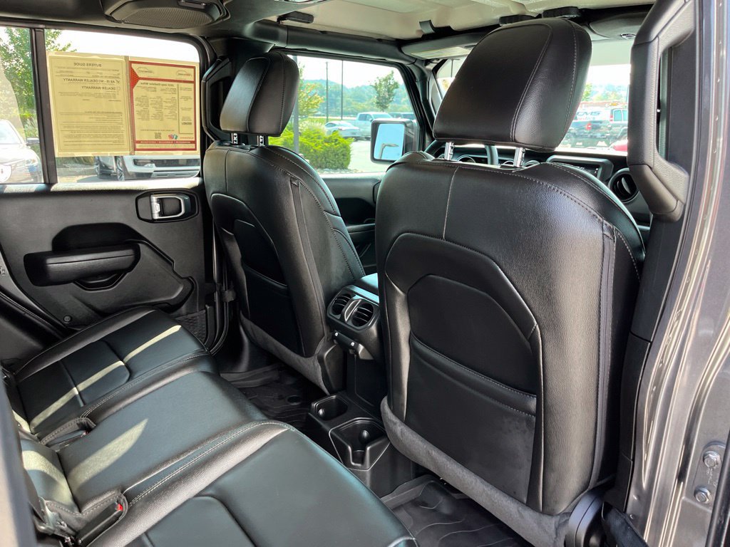 Used 2023 Jeep Gladiator Sport AWD/4WD image 24