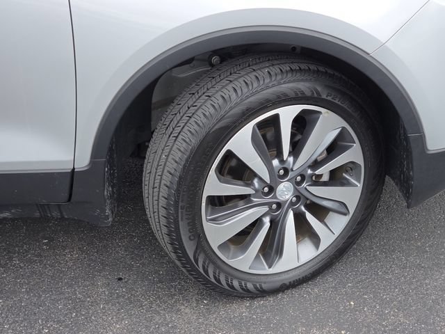 Used 2022 Buick Encore Preferred w/ Safety Package AWD/4WD image 21