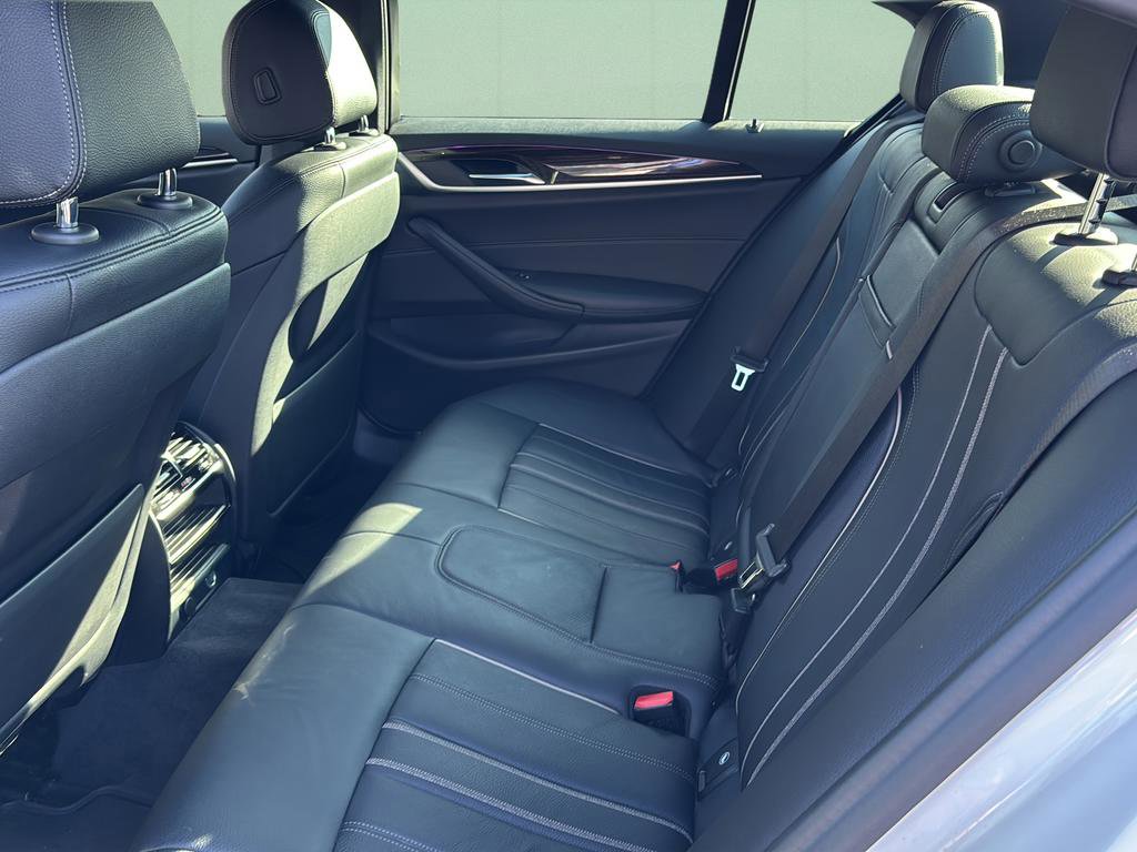 Used 2019 BMW 530i w/ Convenience Package image 21