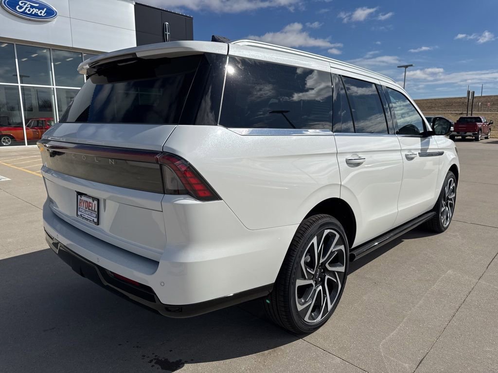 New 2026 Lincoln Navigator Reserve image 34