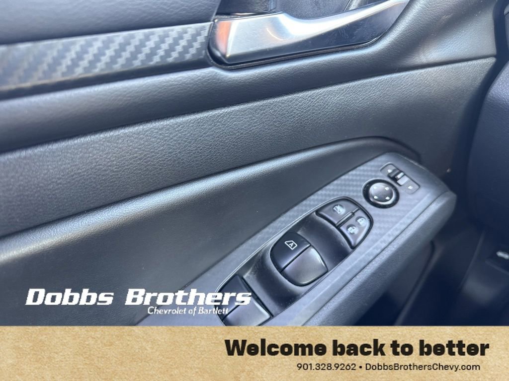 Used 2024 Nissan Altima 2.5 SV image 19