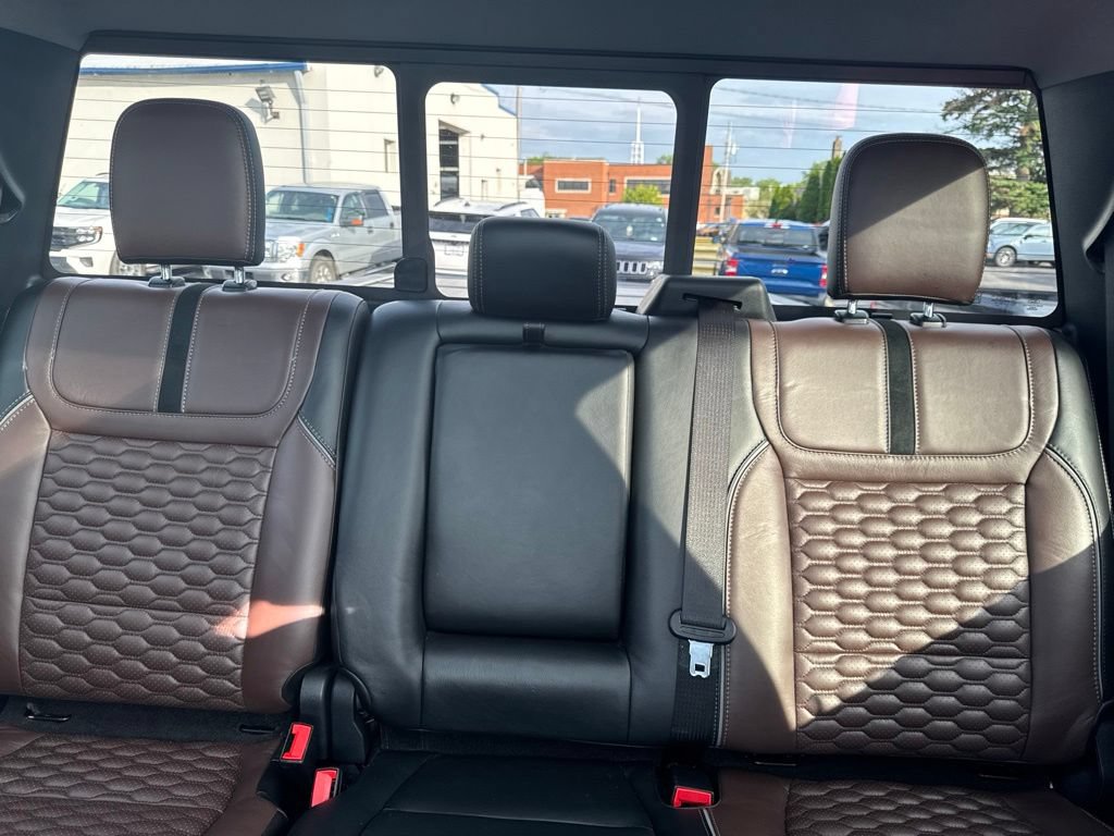 Used 2024 Ford F350 Lariat w/ Lariat Ultimate Package AWD/4WD image 31