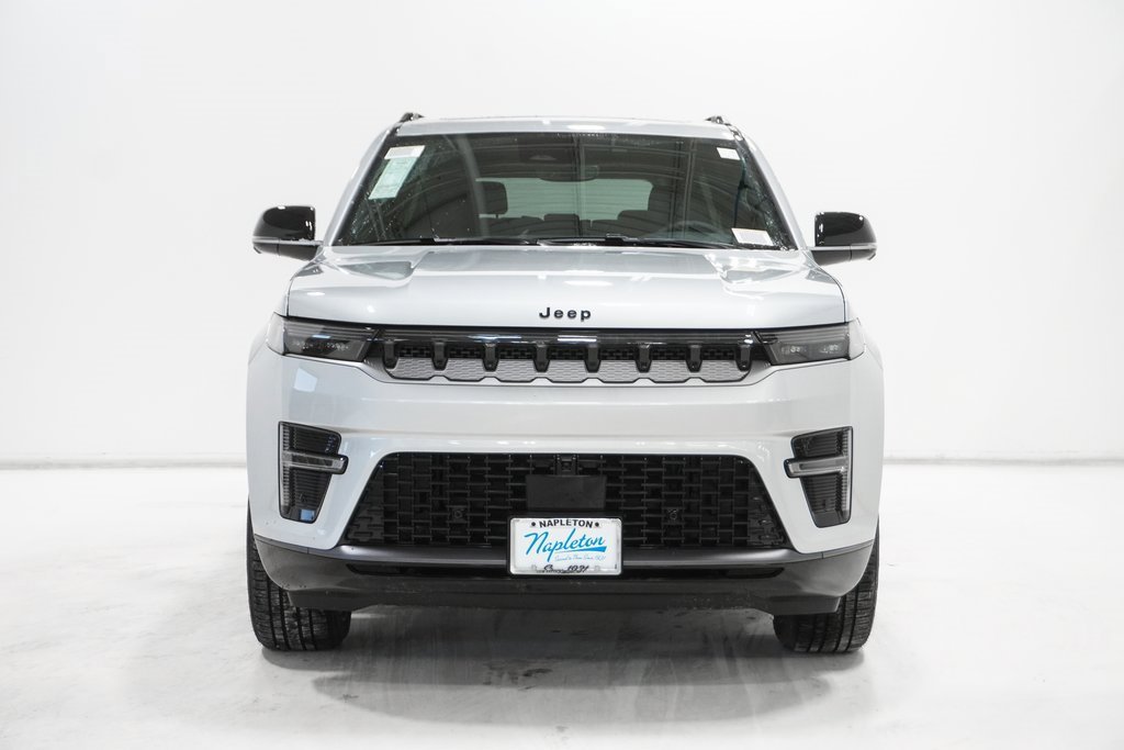 New 2026 Jeep Grand Wagoneer L 4WD image 3