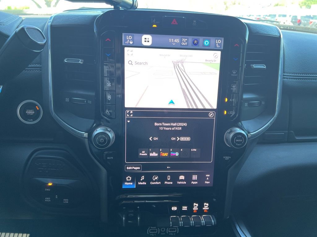 Used 2025 RAM 2500 Laramie w/ Sport Appearance Package image 32