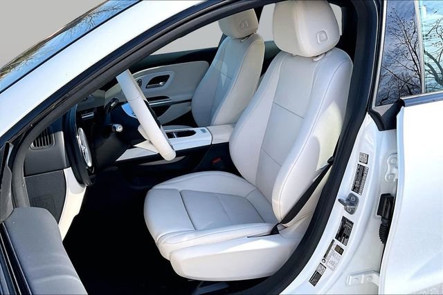 New 2026 Mercedes-Benz CLA 250+ image 12