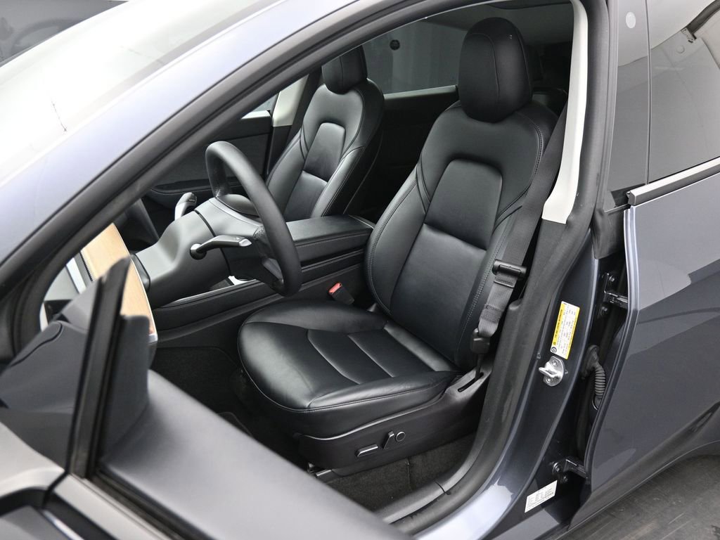 Used 2022 Tesla Model Y Performance AWD/4WD image 7