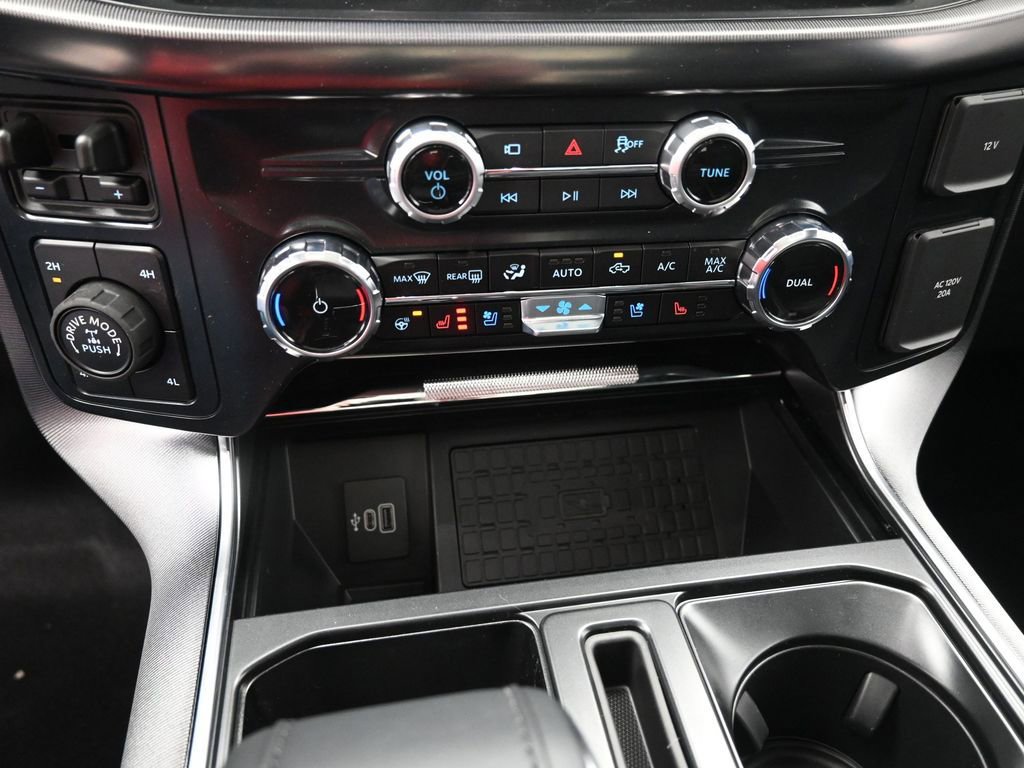 New 2025 Ford F150 Platinum w/ Equipment Group 702A High AWD/4WD image 9