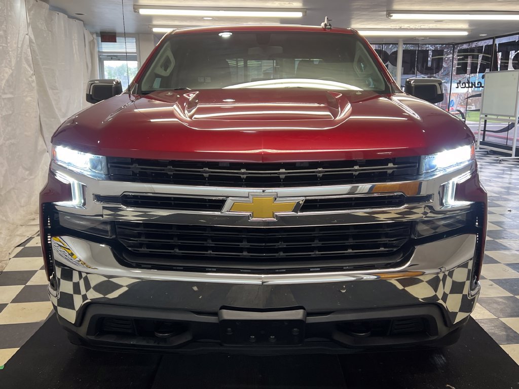 Used 2019 Chevrolet Silverado 1500 LT w/ All-Star Edition AWD/4WD image 3