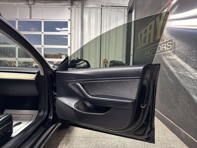 Used 2018 Tesla Model 3 Long Range image 25