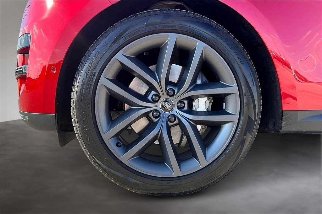 Certified 2025 Land Rover Range Rover Sport SE image 8