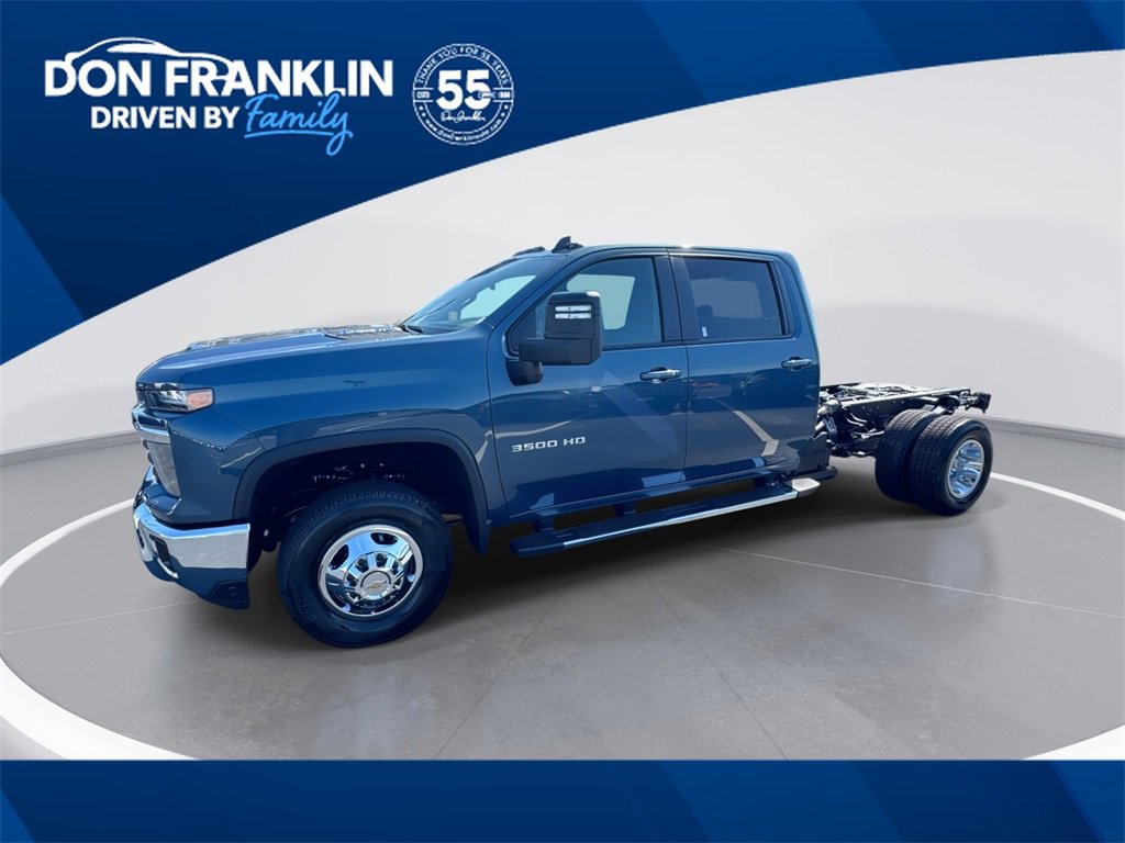 New 2026 Chevrolet Silverado 3500 LT w/ Convenience Package