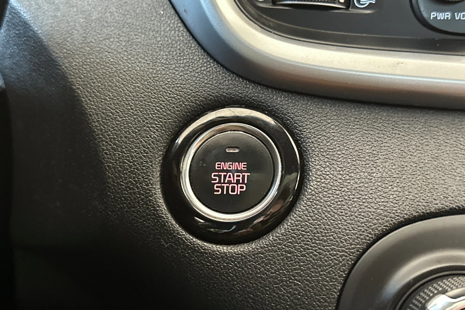 Used 2019 Kia Sorento SX image 24