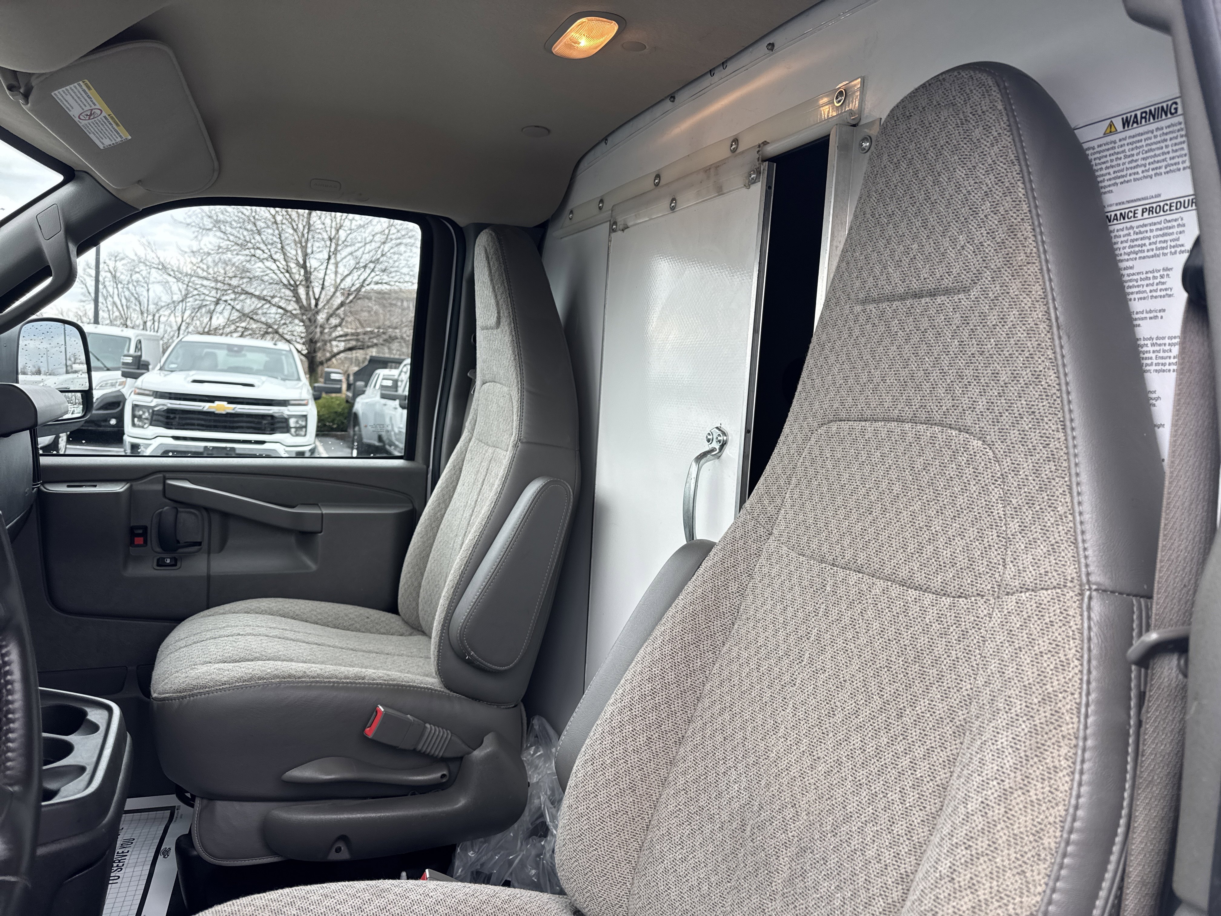 Used 2022 Chevrolet Express 3500 w/ Power Convenience Package image 17