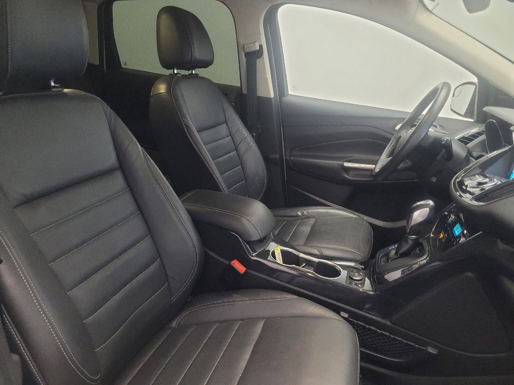 Used 2016 Ford Escape Titanium FWD image 21