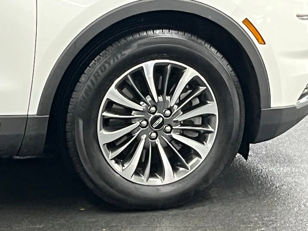 Used 2021 Lincoln Nautilus AWD w/ Equipment Group 101A image 34