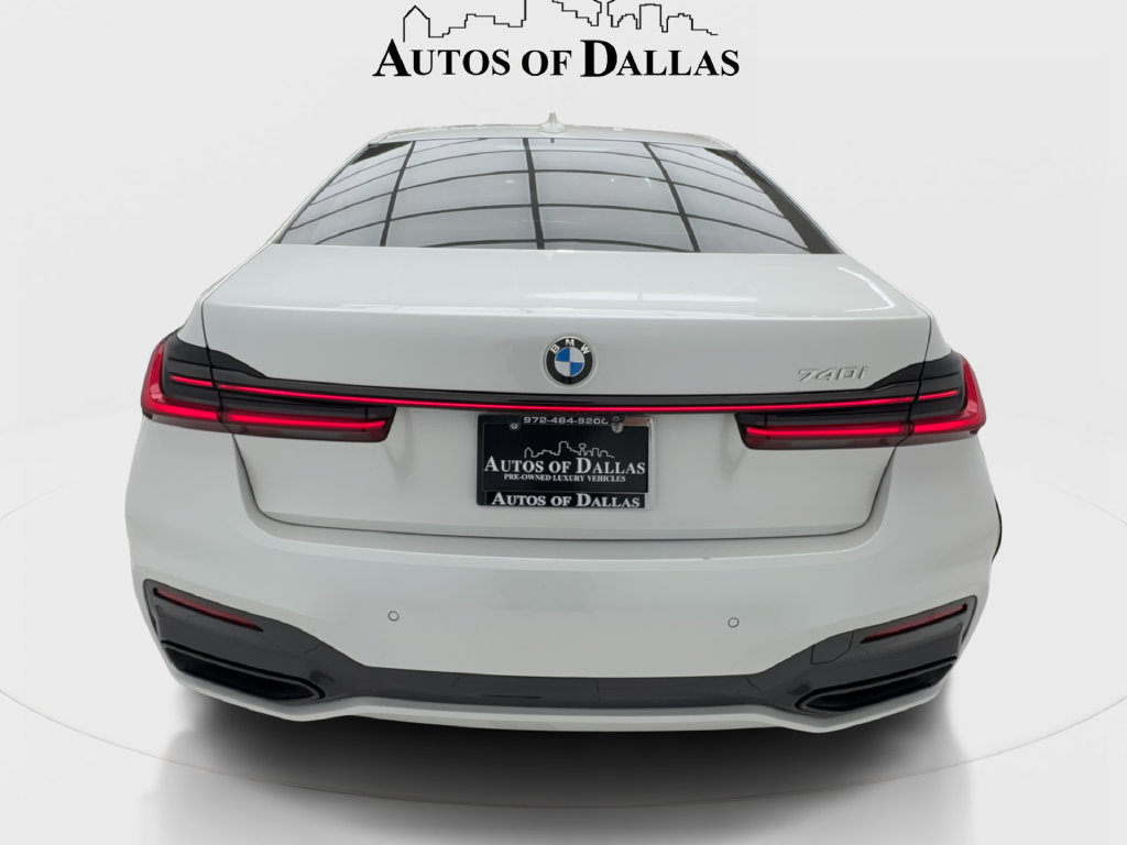 Used 2022 BMW 740i w/ Luxury Rear Seating Package RWD image 10