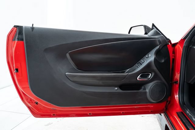 Used 2015 Chevrolet Camaro Z/28 RWD image 18