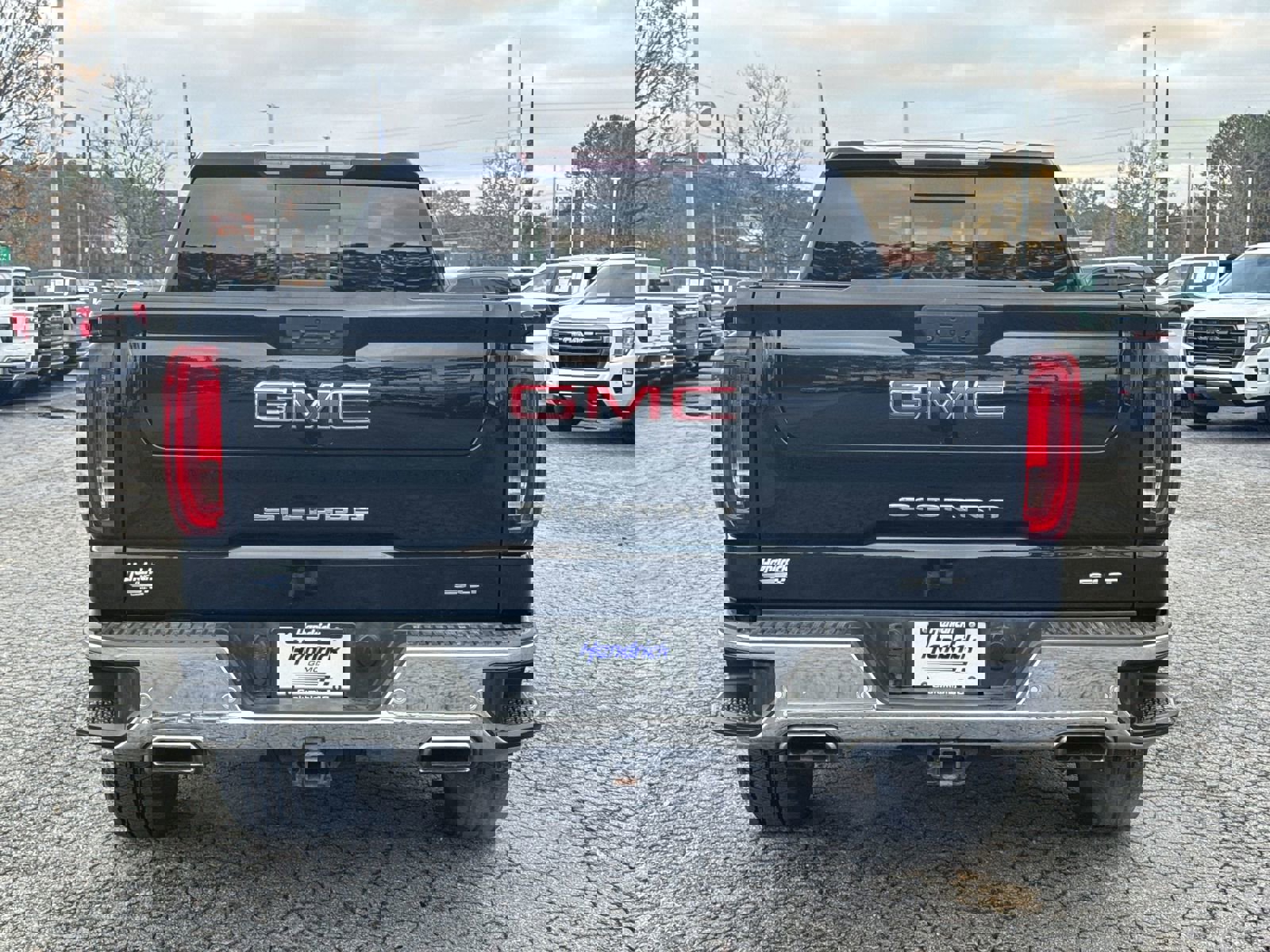 Used 2019 GMC Sierra 1500 SLT w/ SLT Premium Plus Package image 9