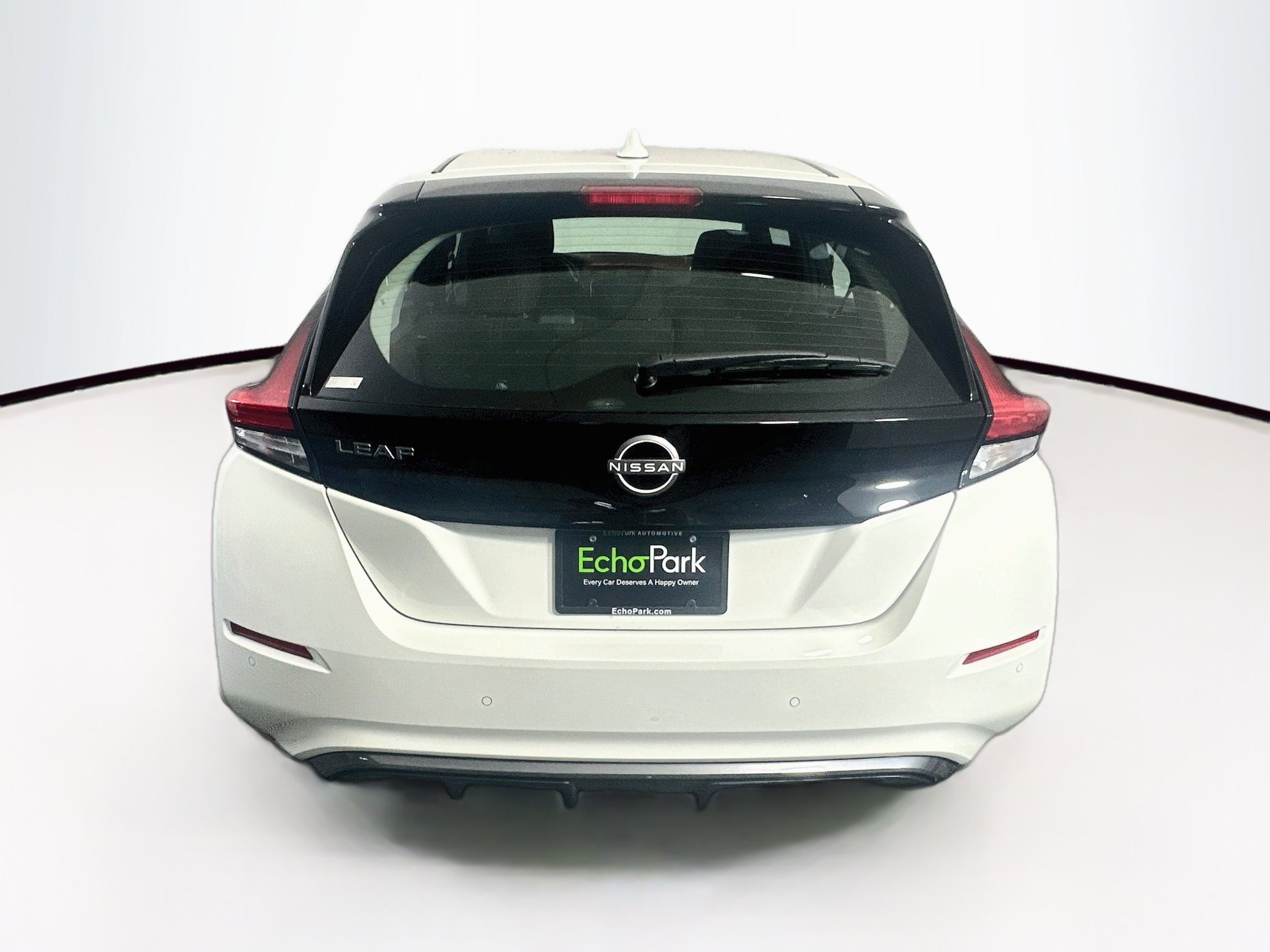 Used 2024 Nissan Leaf S FWD image 7