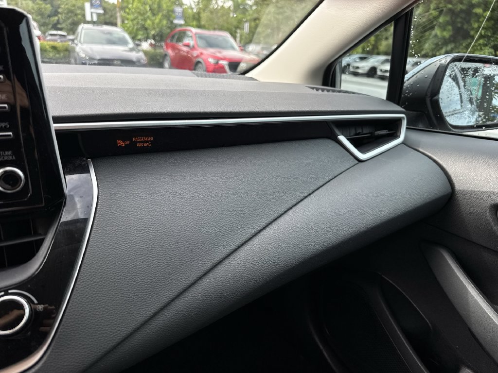 Used 2020 Toyota Corolla LE FWD image 55
