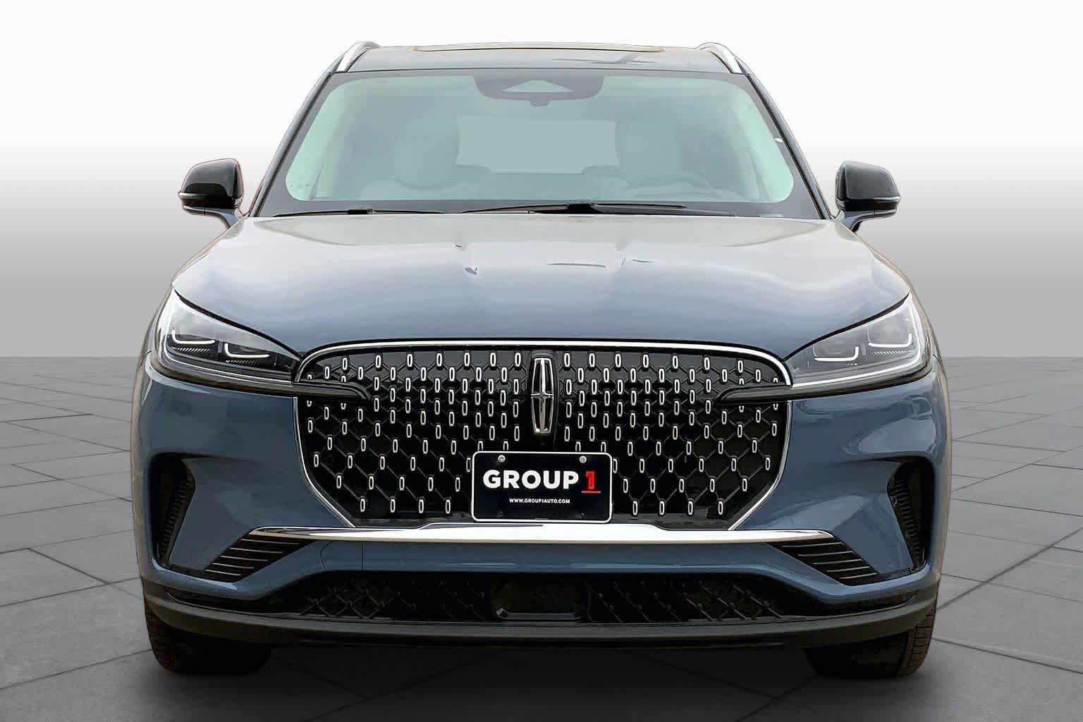 New 2026 Lincoln Aviator Reserve AWD/4WD image 3