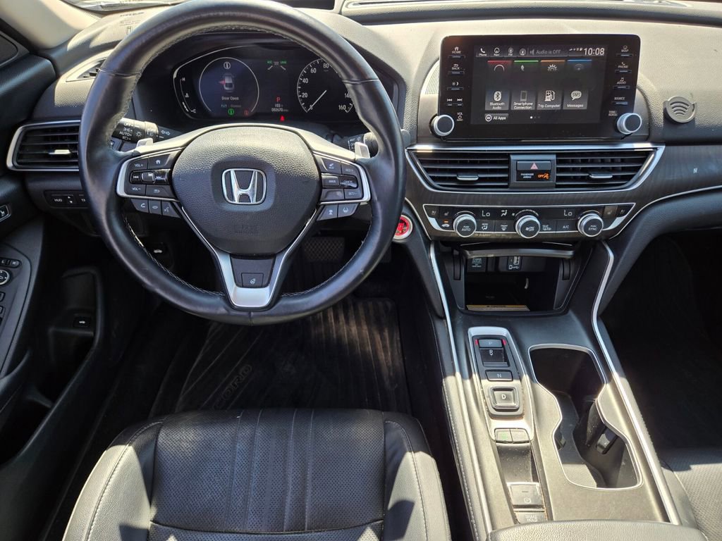 Used 2018 Honda Accord Touring image 9