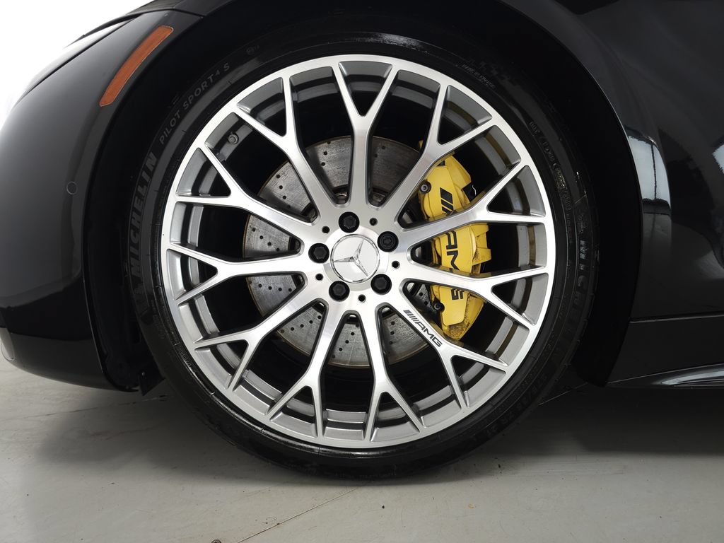 Used 2022 Mercedes-Benz SL 55 AMG 4MATIC w/ Driver Assistance Package image 41