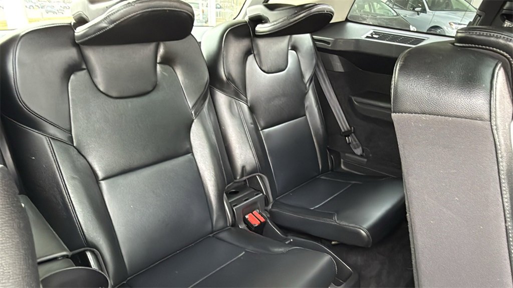 Used 2018 Volvo XC90 T5 Momentum w/ Convenience Package image 26