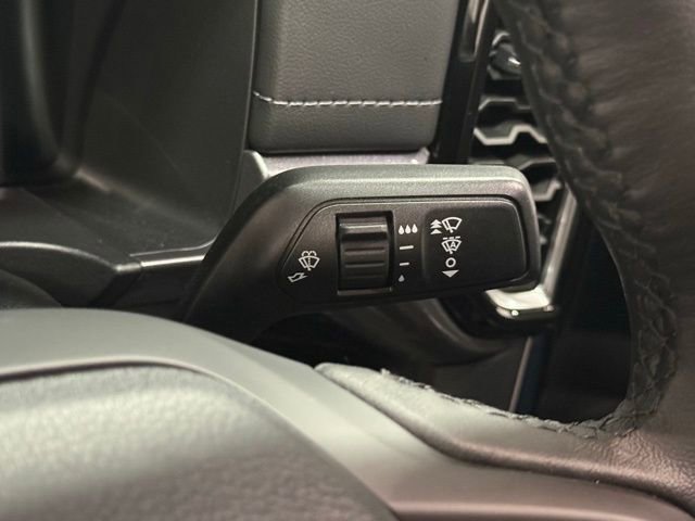 Used 2025 Ford Ranger Lariat w/ FX4 Off-Road Package AWD/4WD image 21
