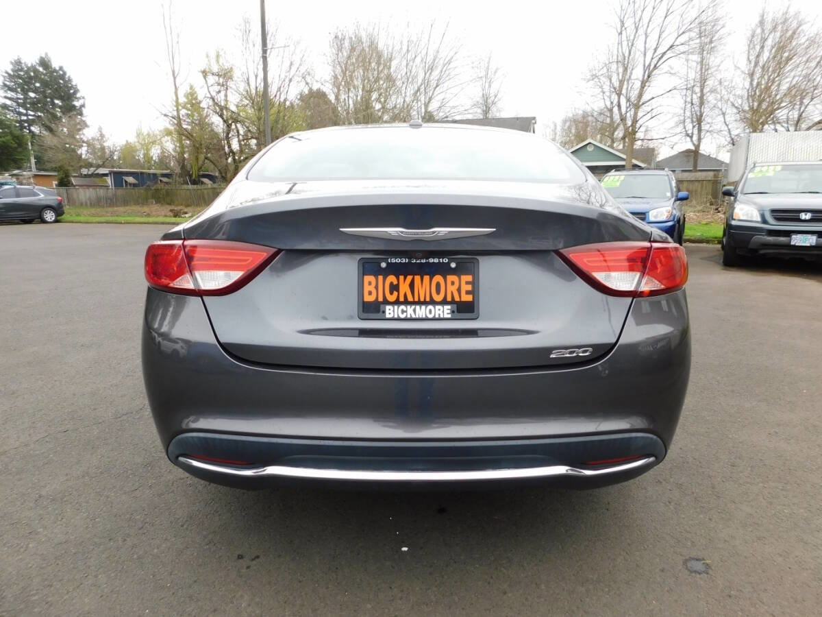 Used 2015 Chrysler 200 Limited w/ Convenience Group FWD image 19