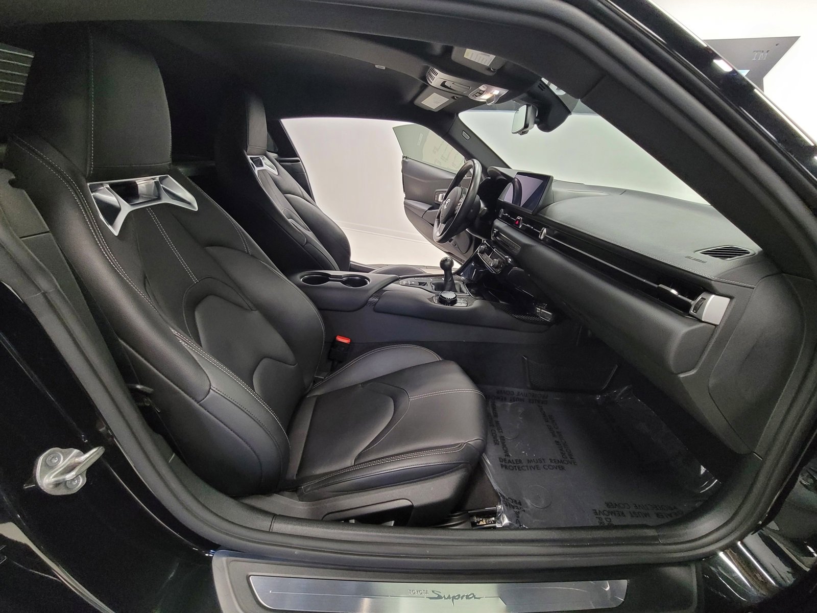 Used 2023 Toyota Supra Premium image 2