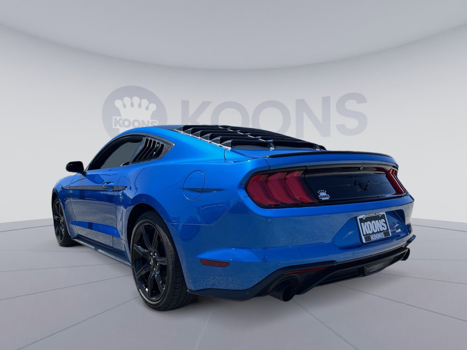 Used 2019 Ford Mustang Coupe w/ Equipment Group 101A RWD image 14