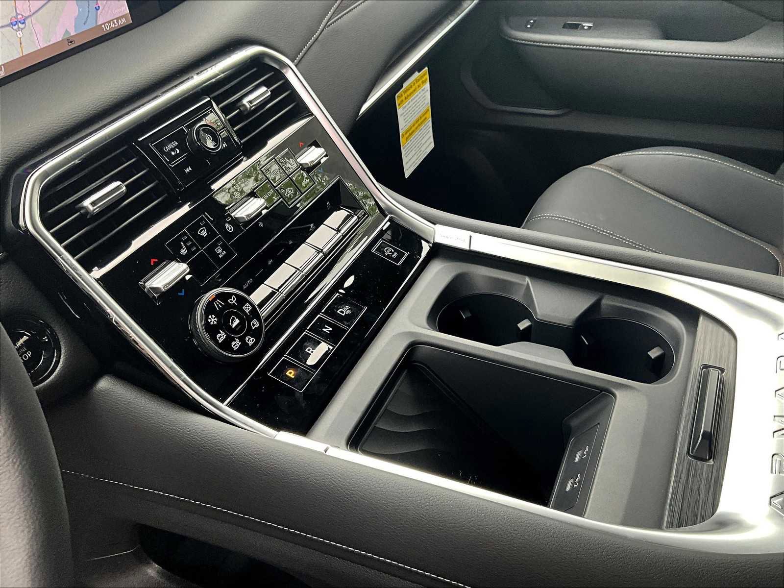 New 2025 Nissan Armada SL w/ Captain's Chari Seat Package image 14