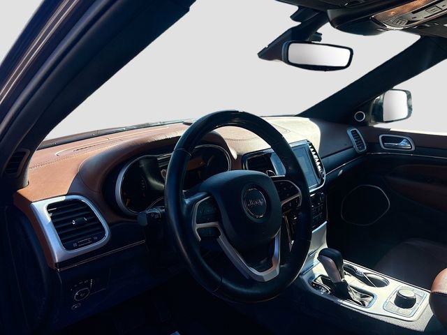 Used 2021 Jeep Grand Cherokee Summit w/ Platinum Series Group image 25