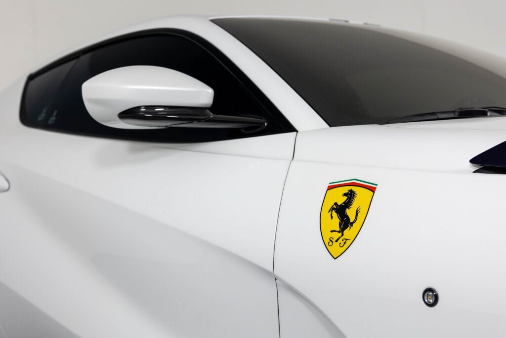 Used 2023 Ferrari 812 Competizione RWD image 29