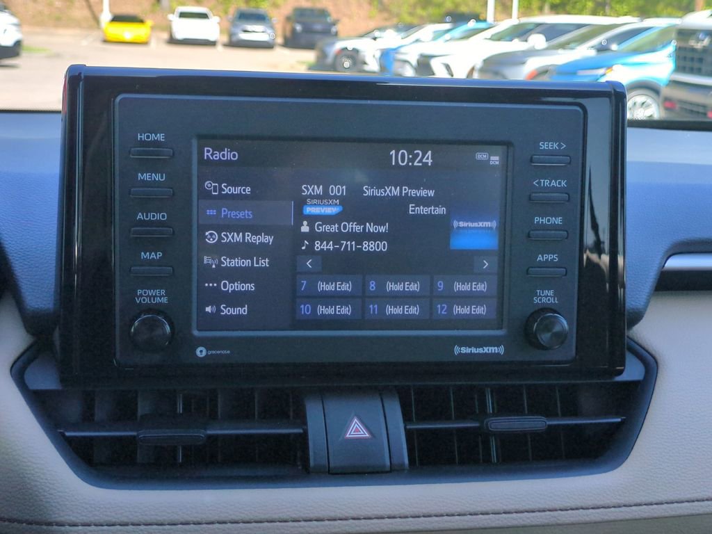 Used 2021 Toyota RAV4 LE image 23