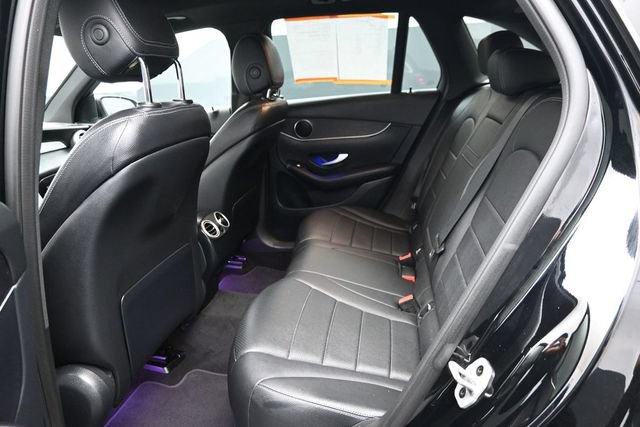 Used 2021 Mercedes-Benz GLC 300 4MATIC w/ Premium Package image 10