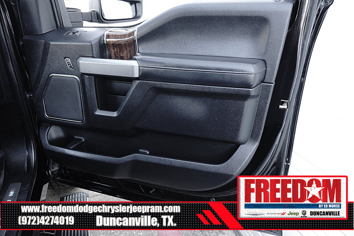 Used 2017 Ford F250 Platinum w/ Platinum Ultimate Package AWD/4WD image 40