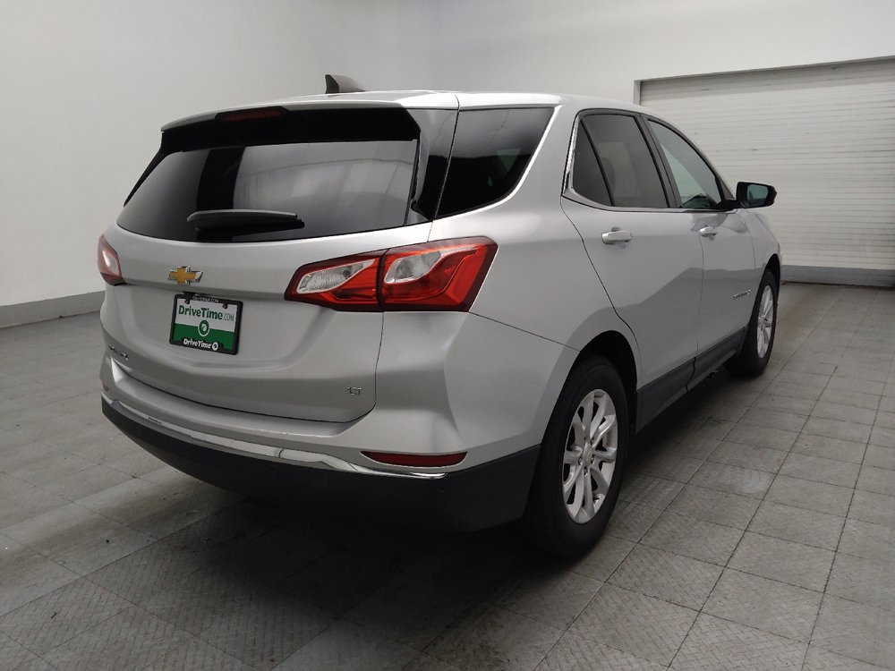 Used 2020 Chevrolet Equinox LT w/ Driver Convenience Package image 9