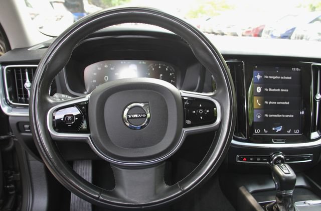 Used 2020 Volvo S60 T5 Momentum FWD image 22