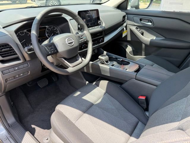 New 2026 Nissan Rogue SV FWD image 12