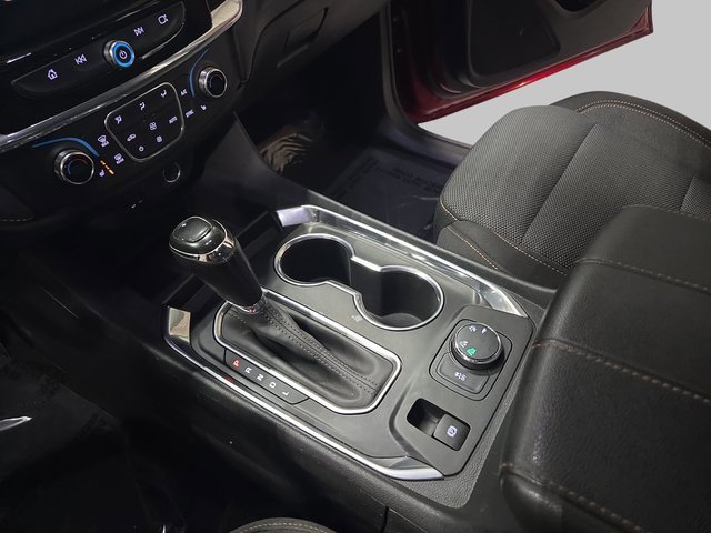 Used 2020 Chevrolet Traverse LT image 27